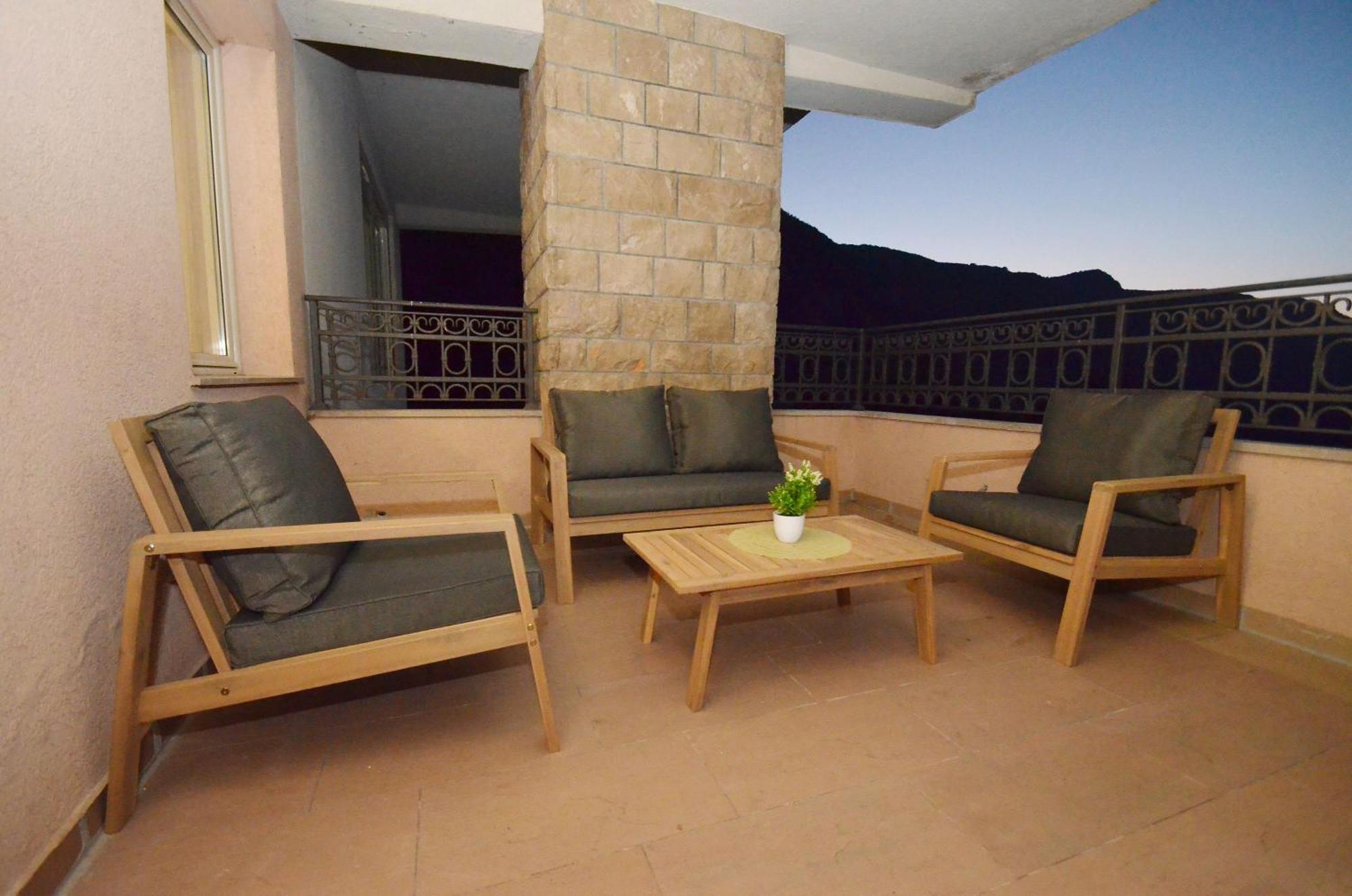 Boka Devine Residence Kotor Zimmer foto